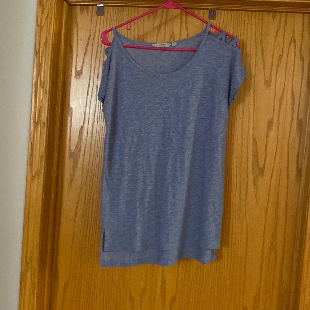 Cross cross shoulder athleta soft shirt